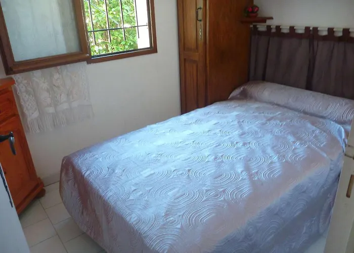 Calme, Climatisee, Avec Grande Terrasse Et Jardin, Proche Commodites - Fr-1-387-87 Marseillan (Herault)